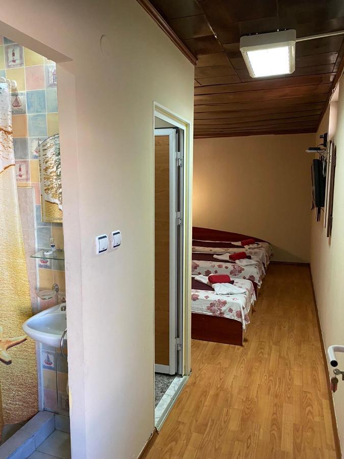 Motel Dilijans Widyń Zewnętrze zdjęcie