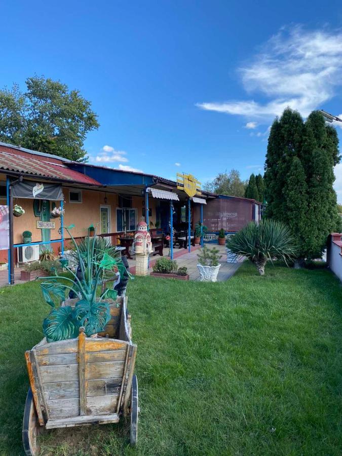 Motel Dilijans Widyń Zewnętrze zdjęcie