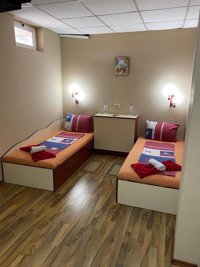 Motel Dilijans Widyń Zewnętrze zdjęcie